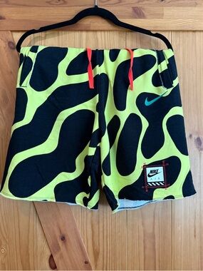 Nike Air Walking Shorts